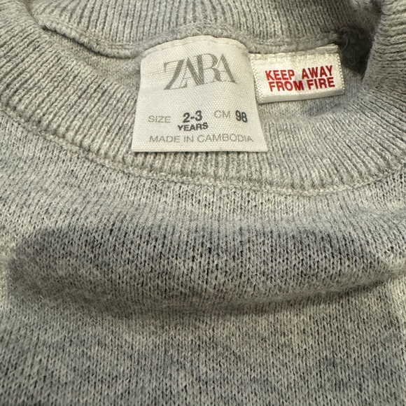 Zara Pullover Sweater Pug sz 2-3 - Picture 2 of 2